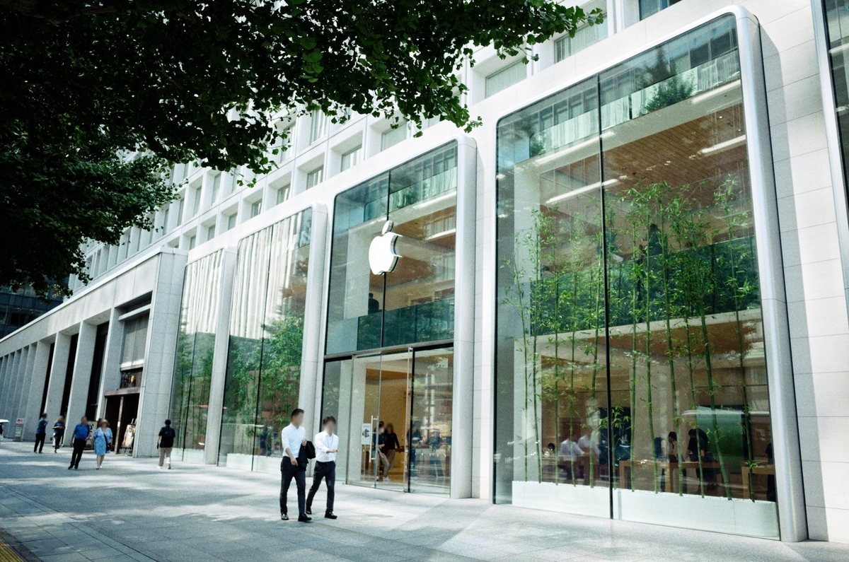 Apple Storeの外観