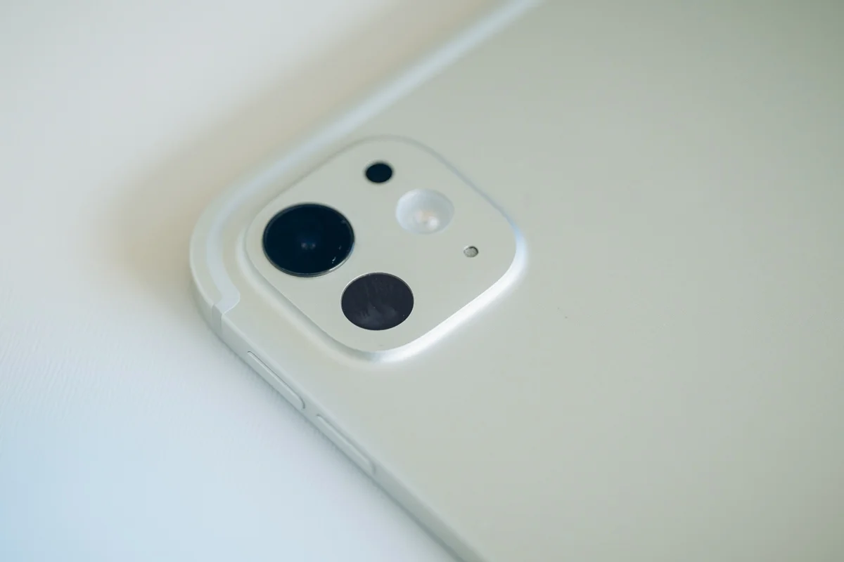 iPad Pro限定のLiDARスキャンセンサー